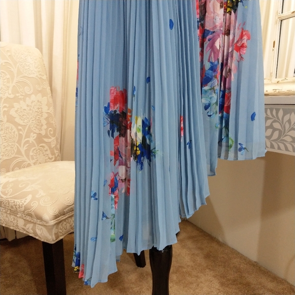 🍒NWT🍒 TED BAKER ASYMMETRICAL PLEATED SKIRT - Picture 4 of 11